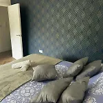 Brand New Luxury Modern Spacious