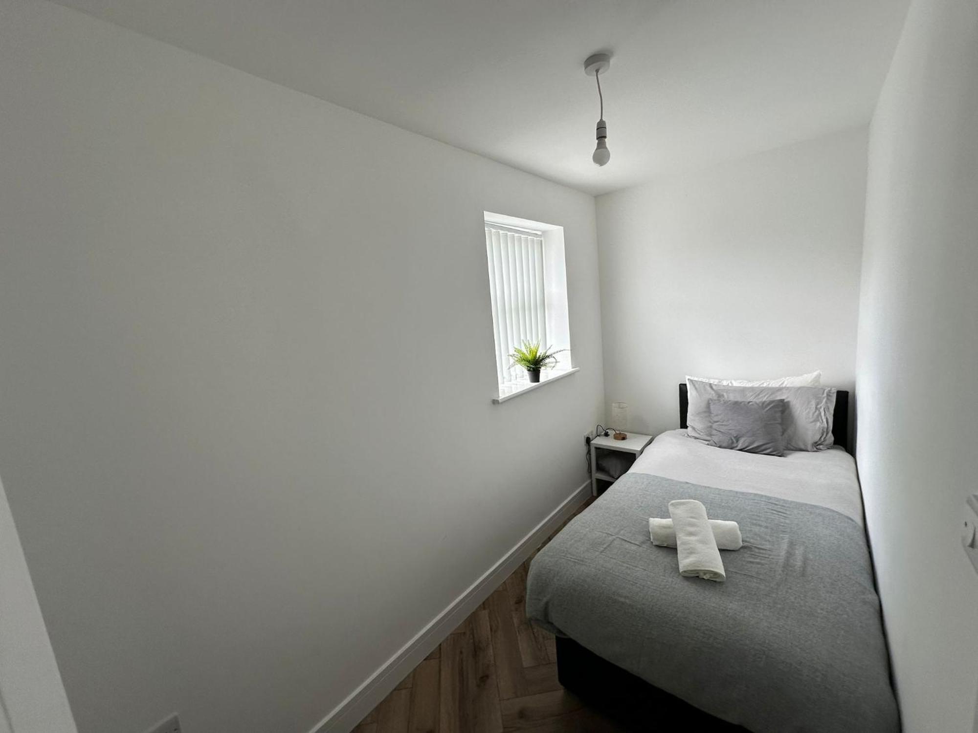 Brand New Luxury Modern Spacious Apartment Birmingham